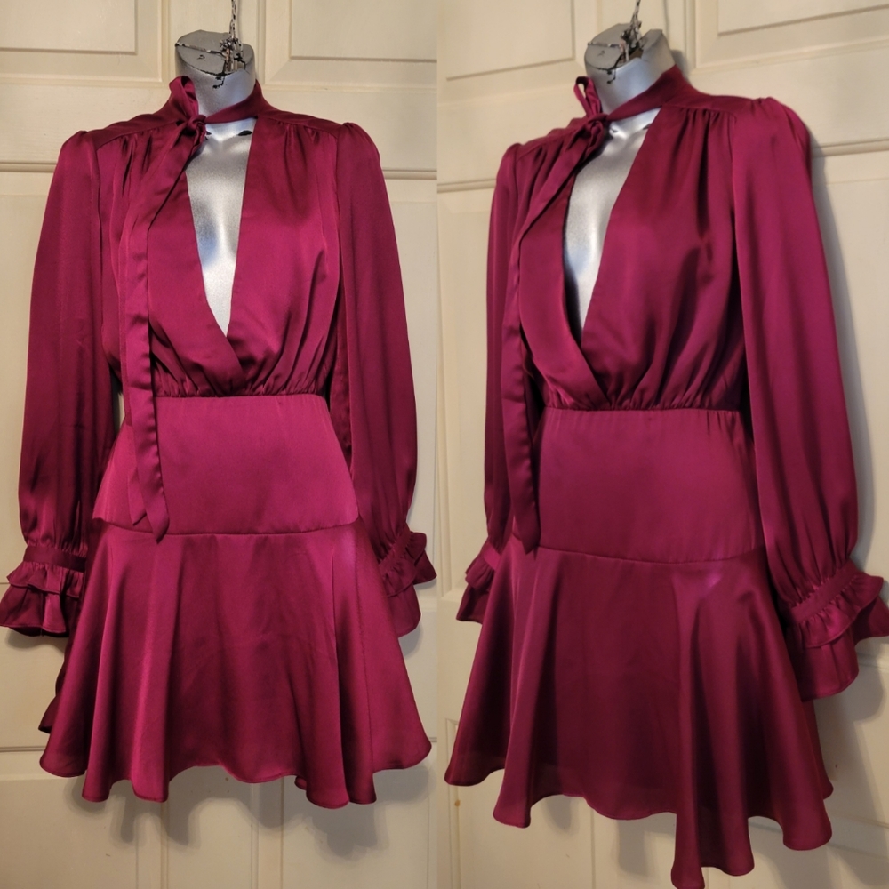 THE JET SET DIARIES burgundy  long sleeve v neck satin dress